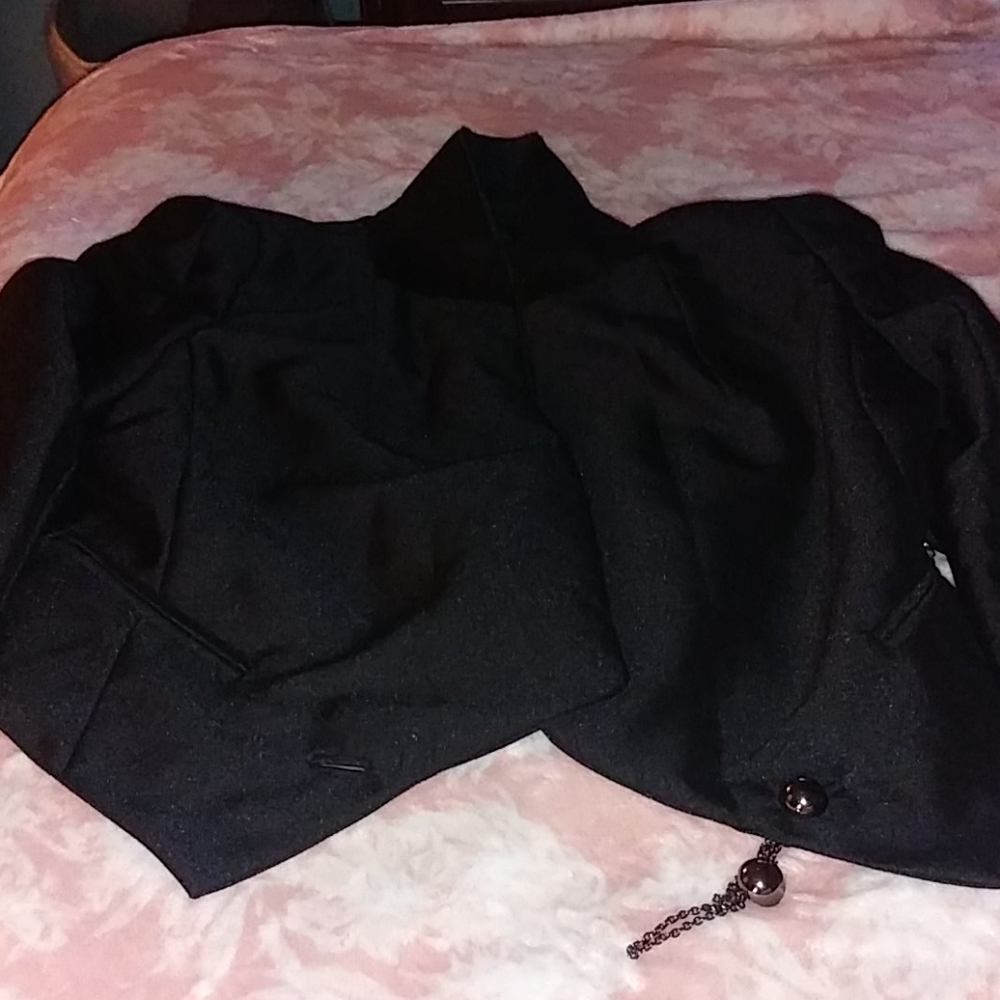 5/$20...🌹Jacket 🌹 - Picture 4 of 4